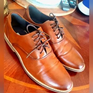 Men's 8.5 Steve Madden Jento Oxford dress shoe
